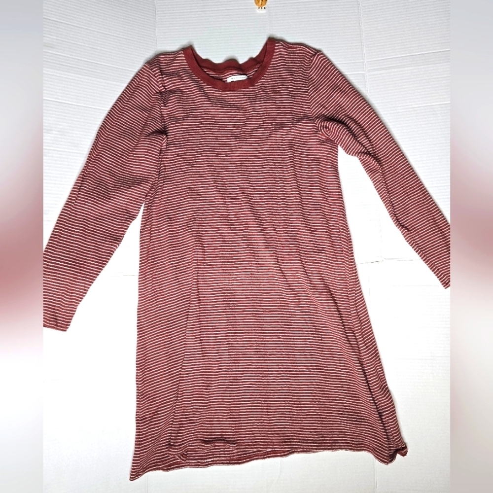 American Eagle Red and White Striped Long Sleeve Dress